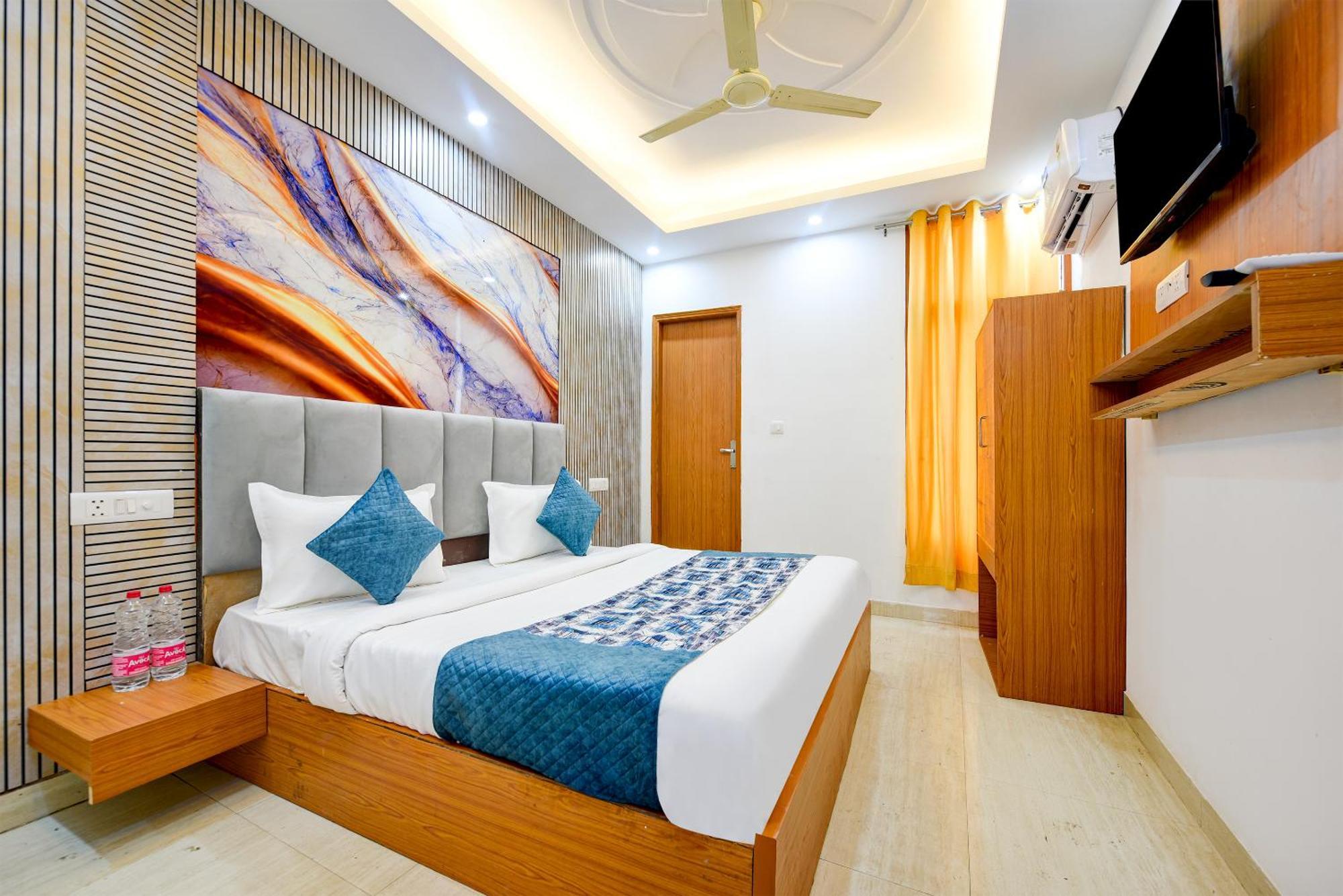 Airport Hotel Kiara - New Delhi Airport Buitenkant foto