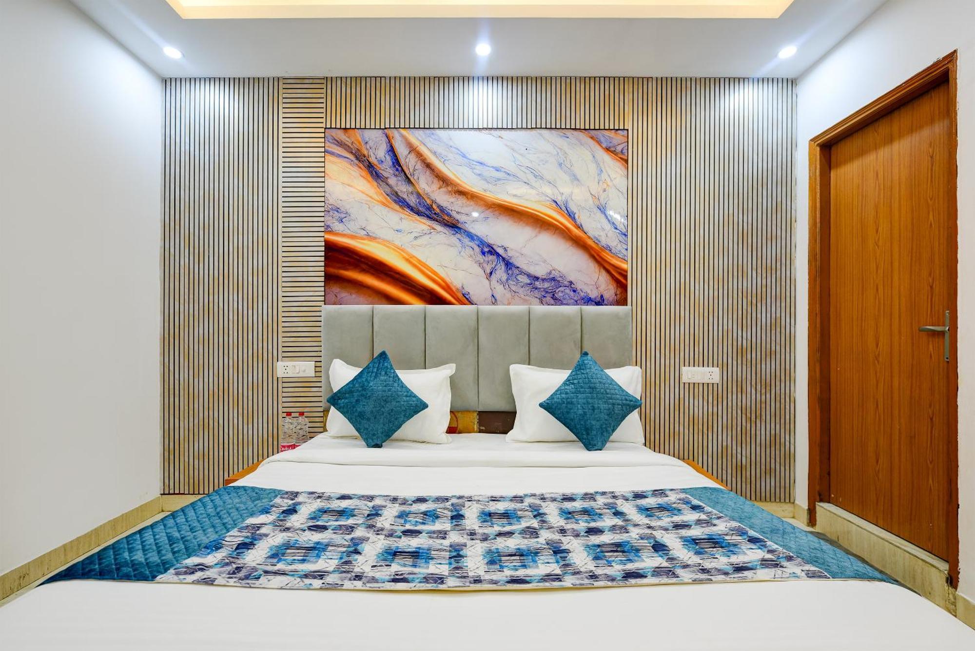 Airport Hotel Kiara - New Delhi Airport Buitenkant foto