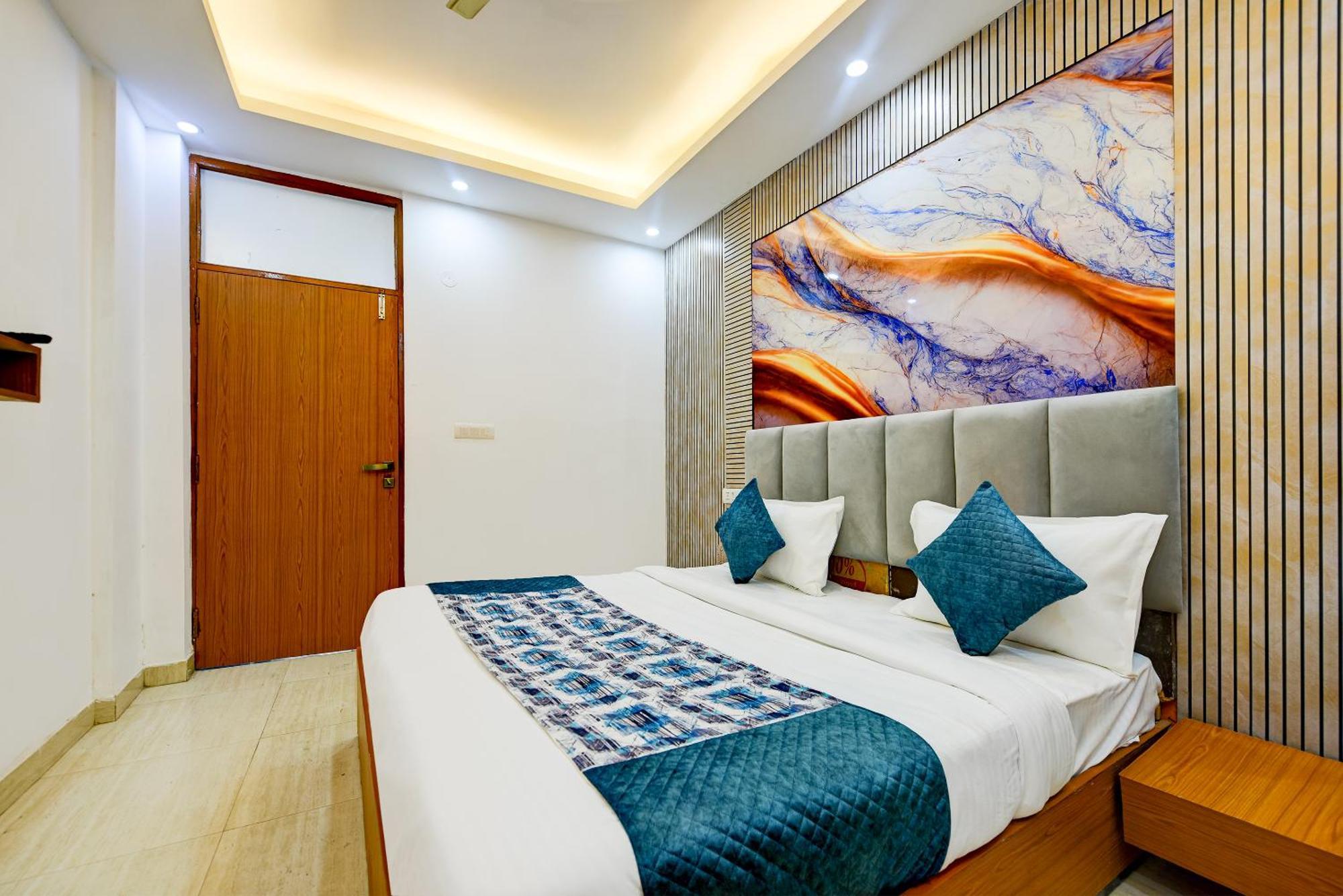 Airport Hotel Kiara - New Delhi Airport Buitenkant foto