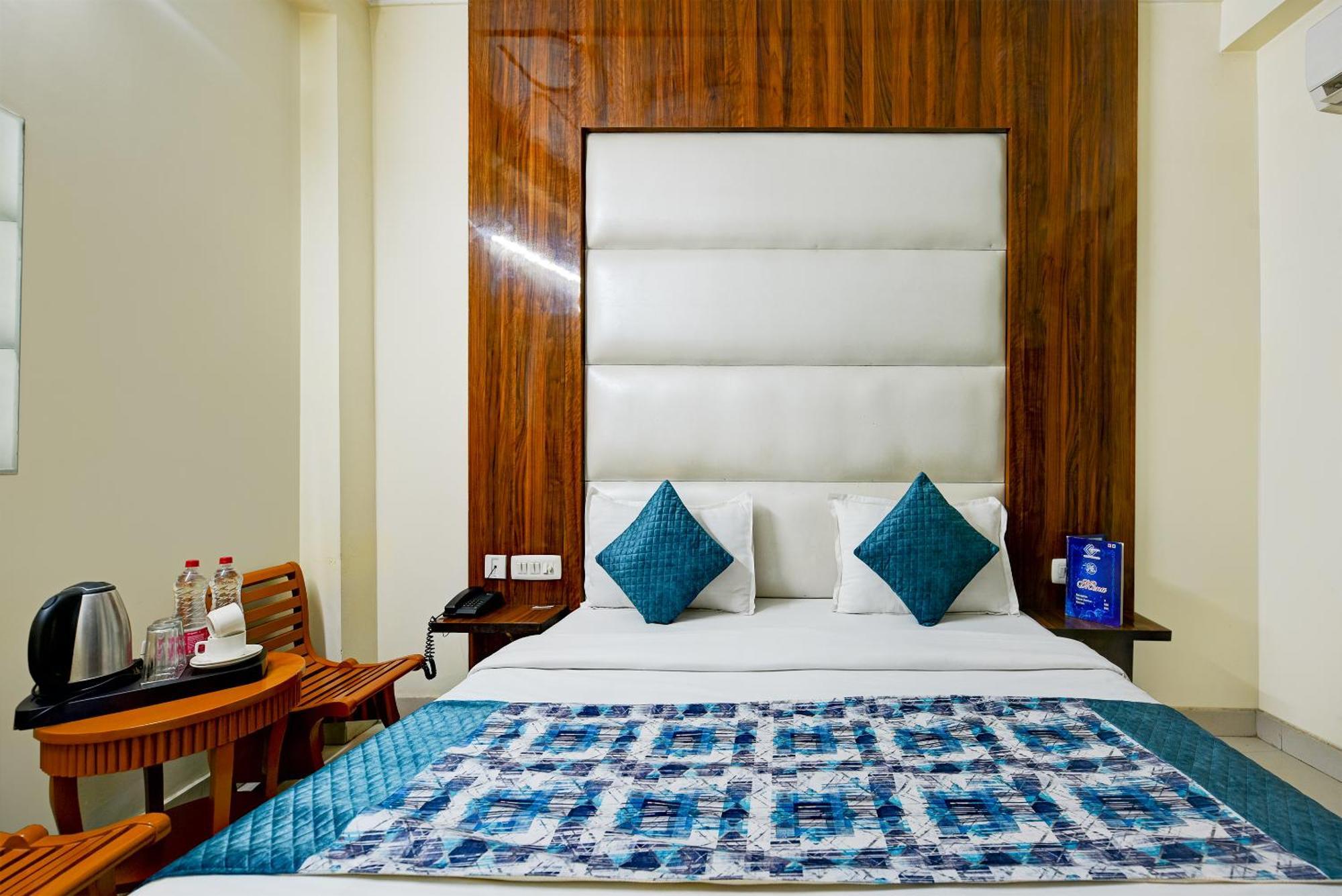 Airport Hotel Kiara - New Delhi Airport Buitenkant foto