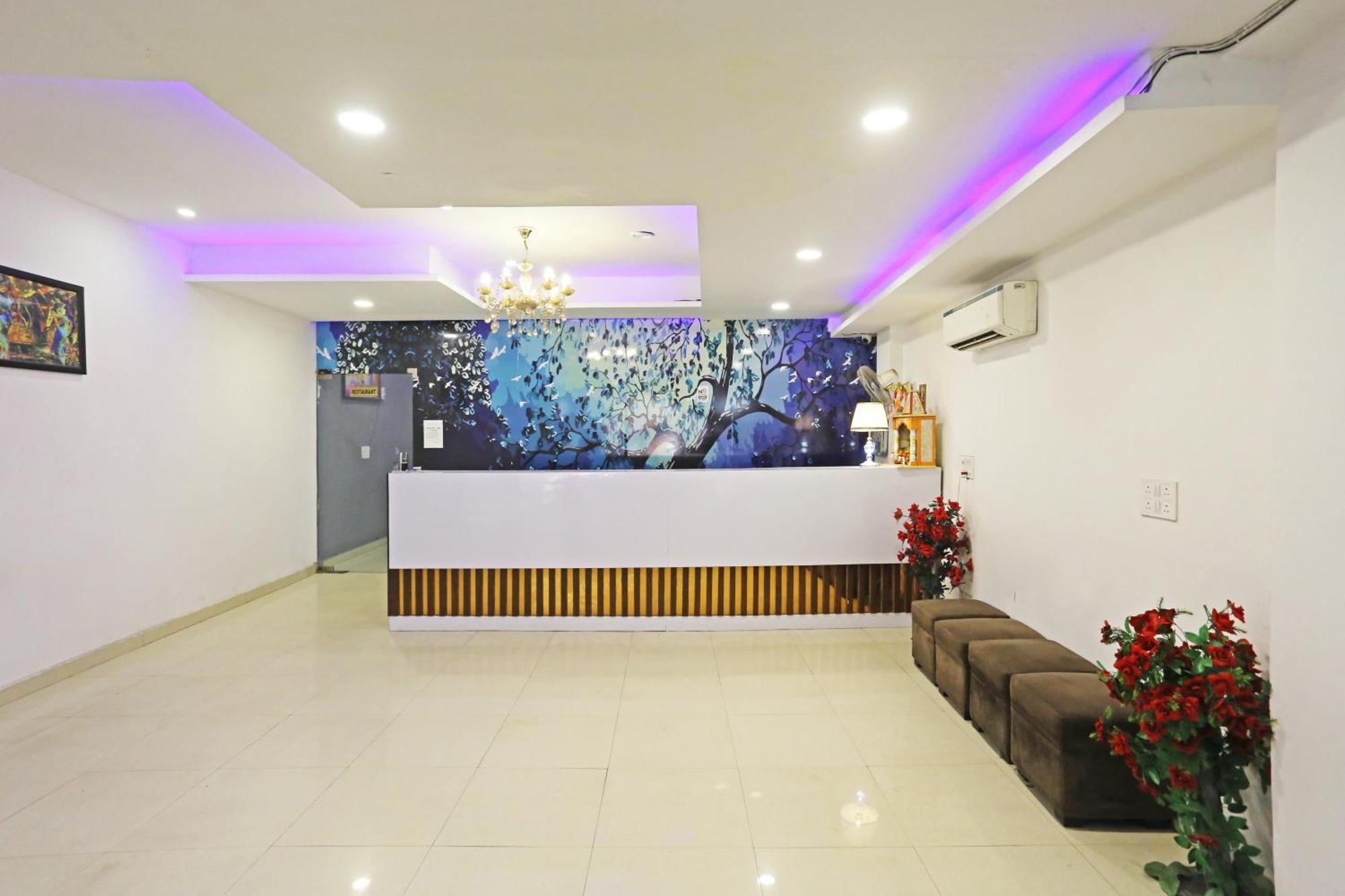 Airport Hotel Kiara - New Delhi Airport Buitenkant foto